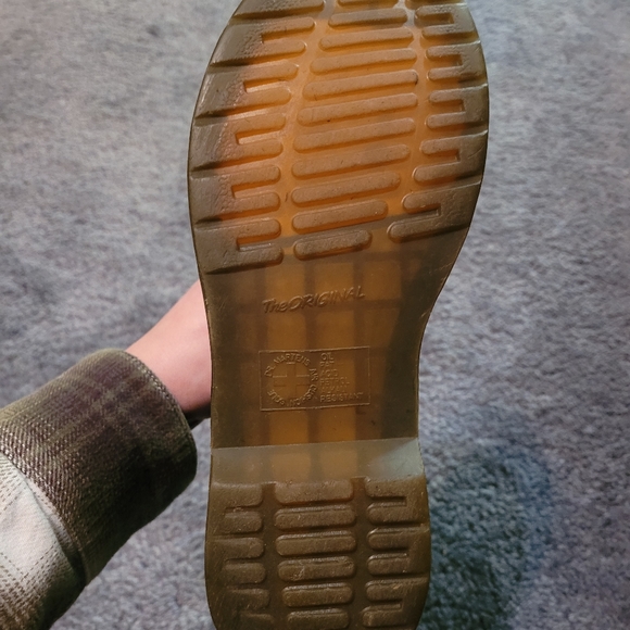 Dr. Martens 1460 WOMEN'S SMOOTH LEATHER LACE UP BOOTS - Picture 6 of 8